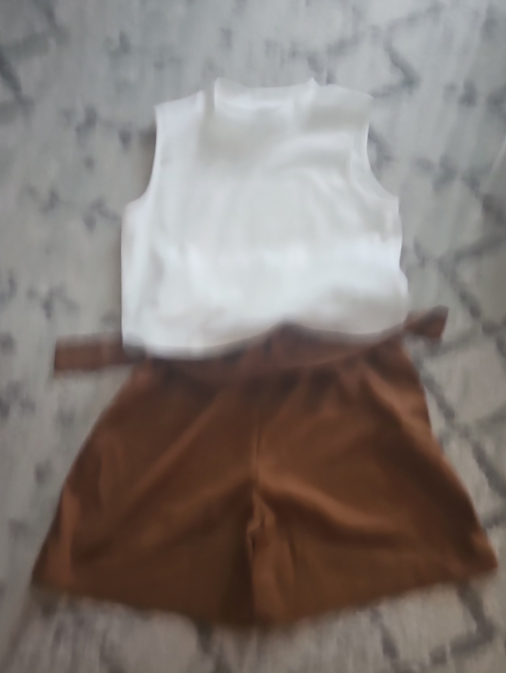 White Sleeveless Mock Neck Top with Brown Waist-Tie Shorts - Kids